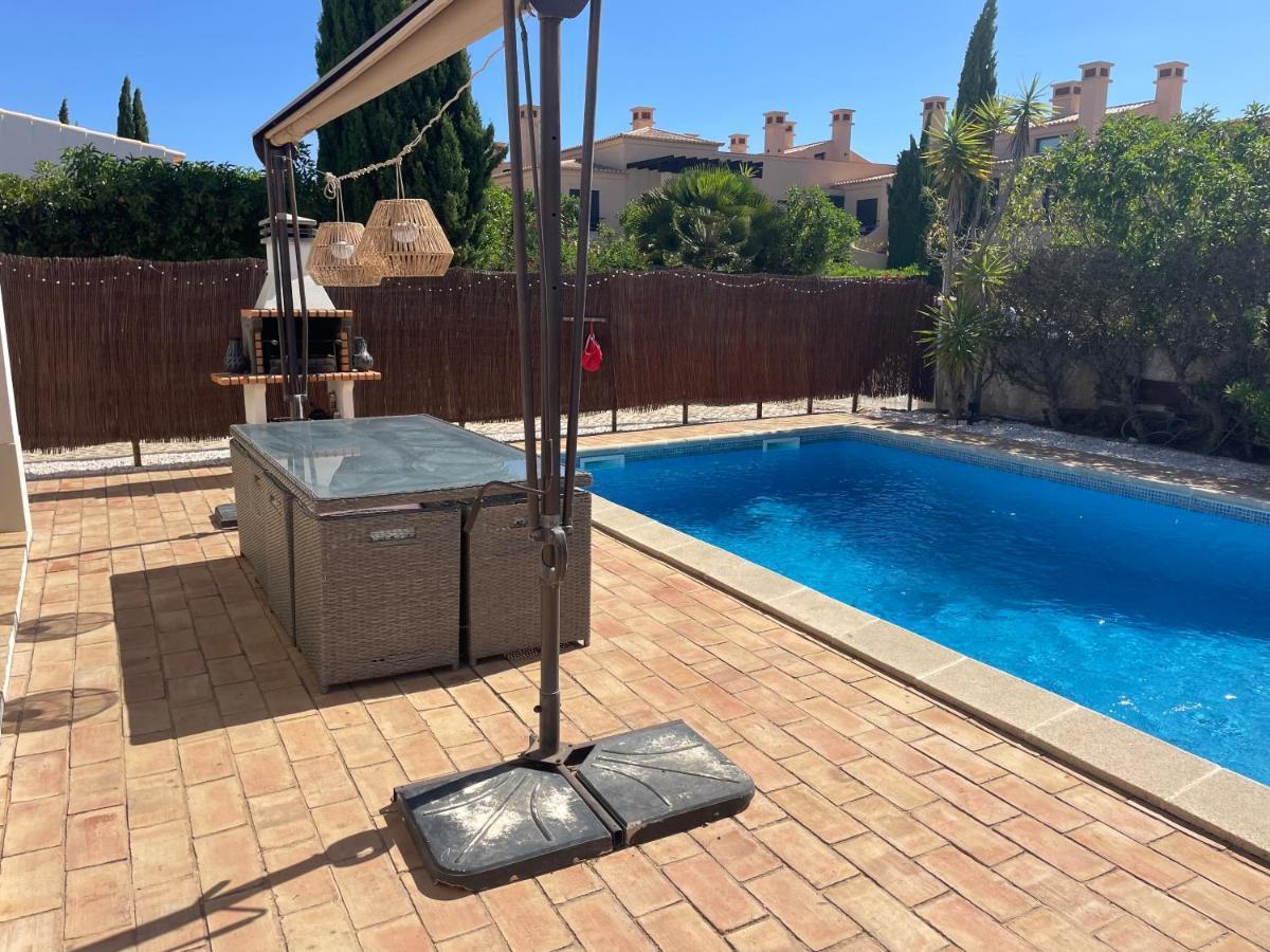 Dom wakacyjny Spacious 3 Bedroom With Pool