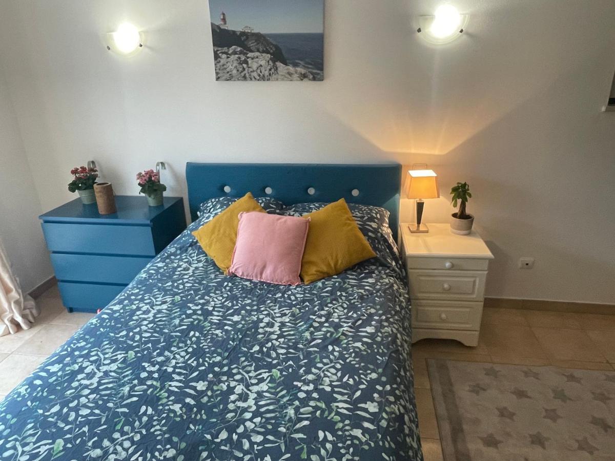 Spacious 3 Bedroom With Pool Holiday home *