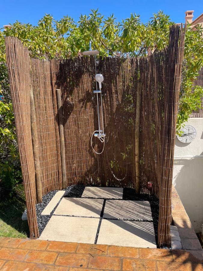 Holiday home Spacious 3 Bedroom With Pool *