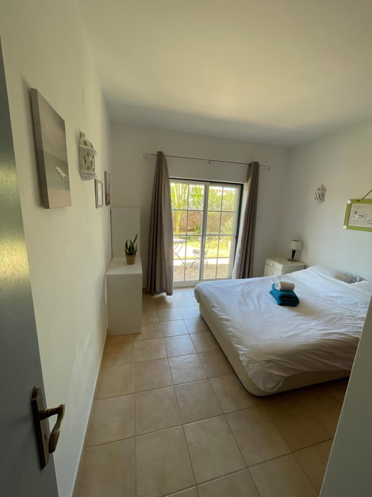 Holiday home Spacious 3 Bedroom With Pool Praia Da Luz